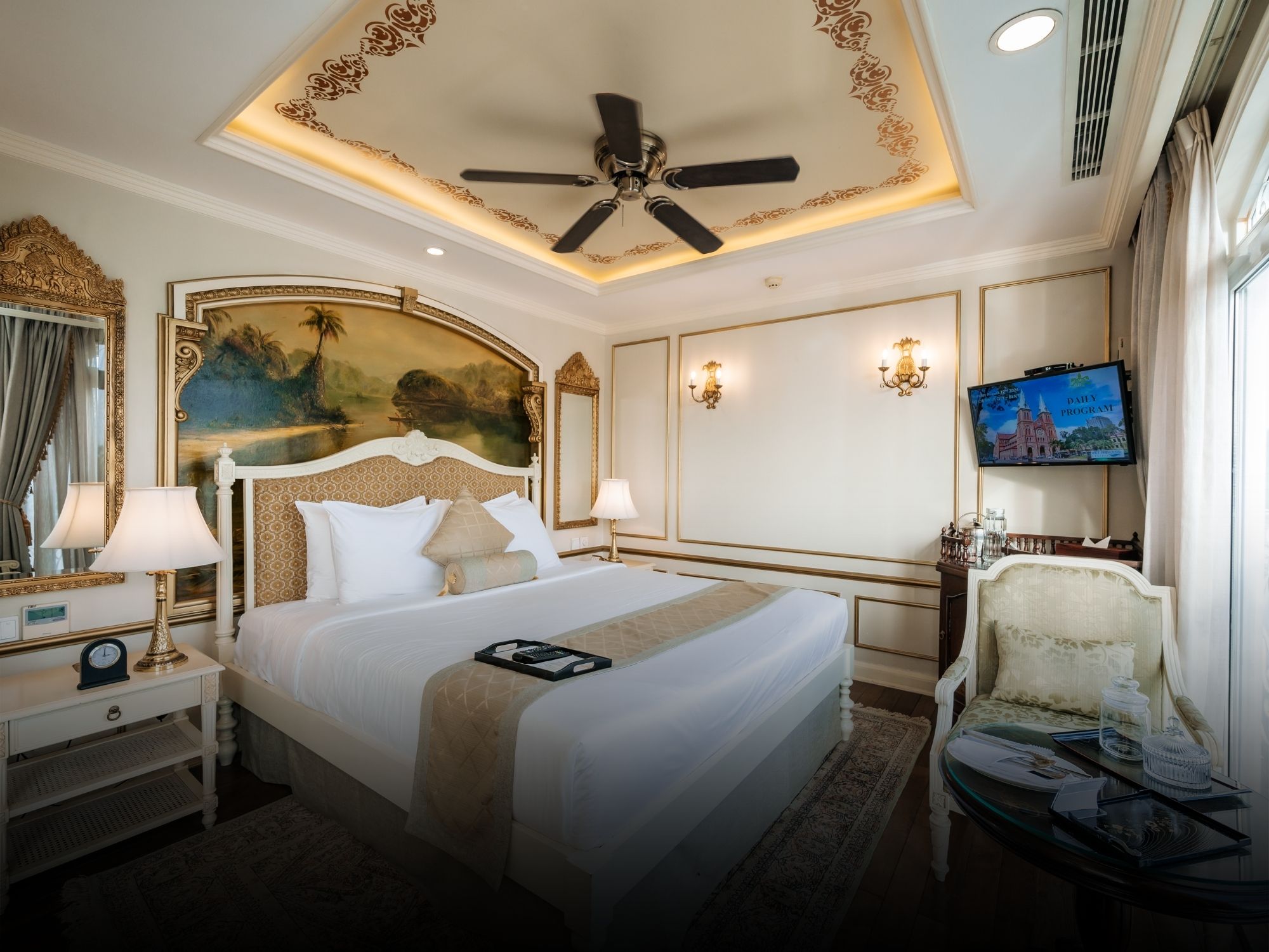 Tonle Suite